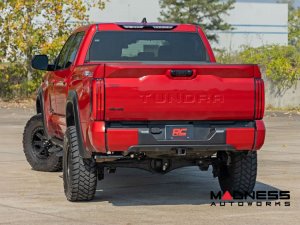 Toyota Tundra Side Steps - SRL2 Running Boards - Rough Country - Crewmax